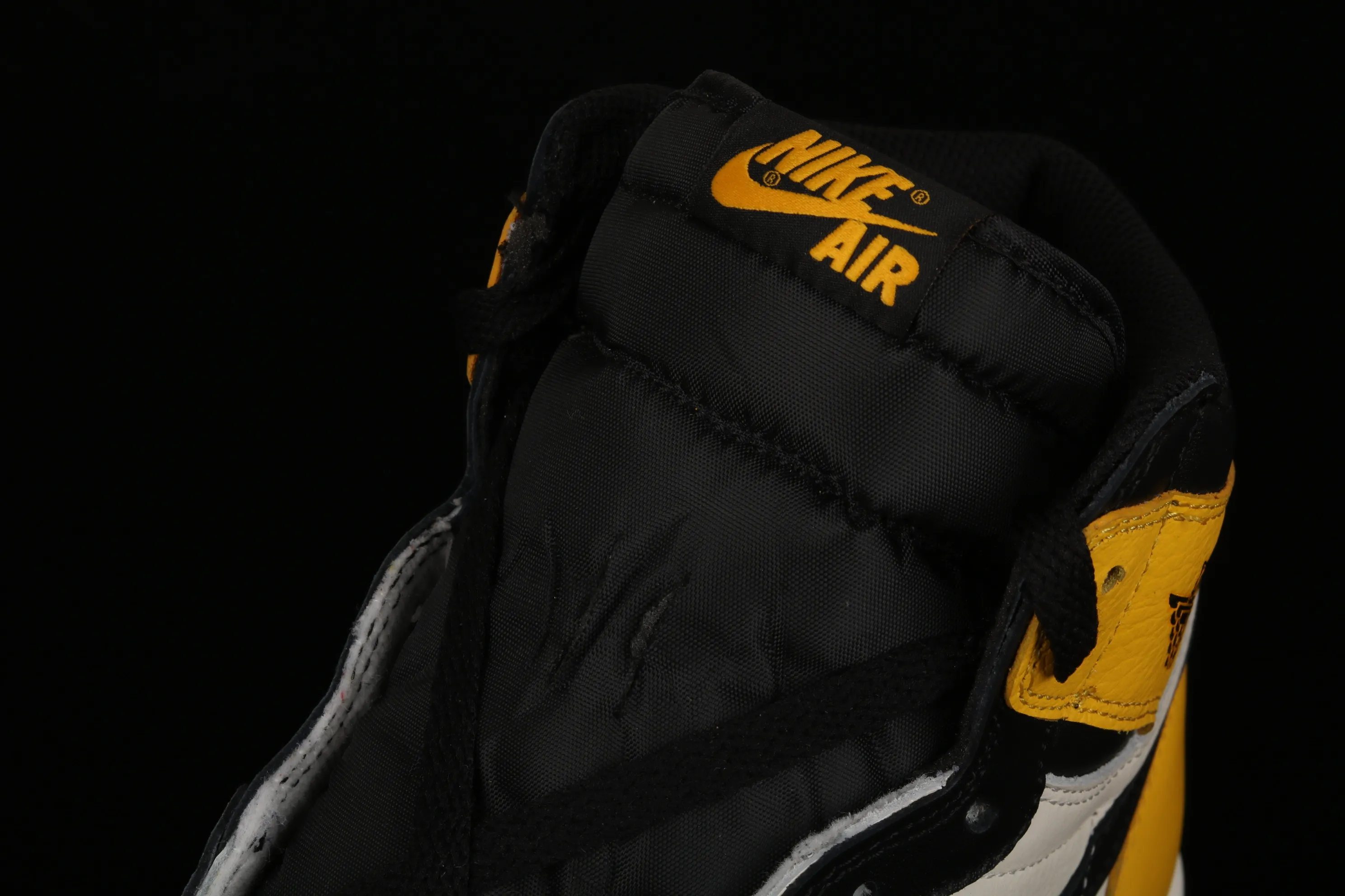 All categories Air Jordan Jordan series basketball shoes Air Jordan 1 High Air Jordan 1 Retro High OG "Yellow Toe" AJ1 Joe 1 new black and yellow toe AR1020-700